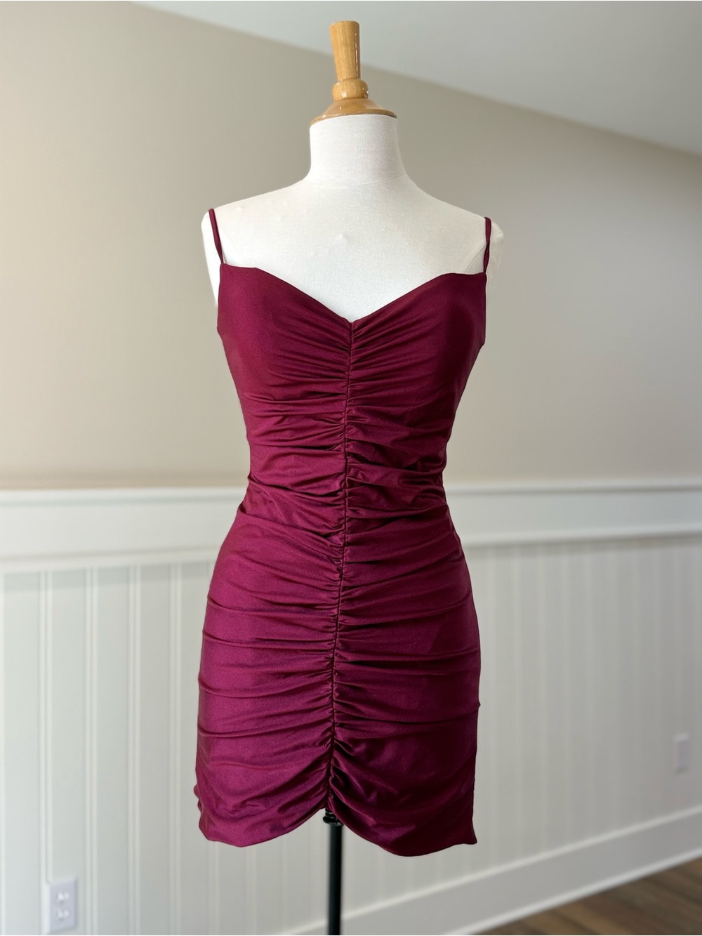 La Femme Ruched Wine Spaghetti Strap Mini Dress - homecoming